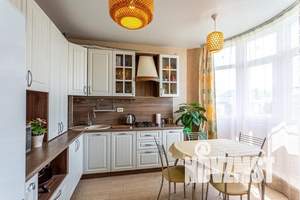 2-к квартира, посуточно, 65м2, 8/10 этаж