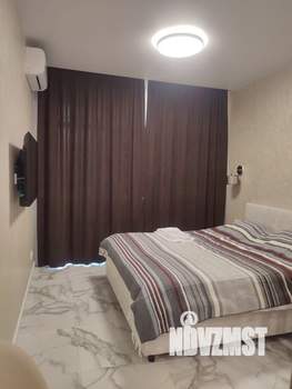 Студия квартира, посуточно, 30м2, 16/20 этаж