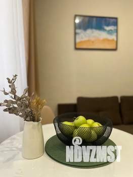 Студия квартира, посуточно, 30м2, 1/3 этаж