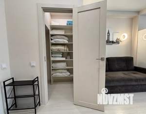 Студия квартира, посуточно, 33м2, 2/13 этаж