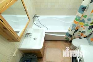 2-к квартира, посуточно, 44м2, 1/1 этаж