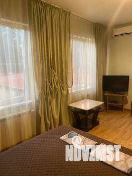 1-к квартира, посуточно, 40м2, 2/4 этаж