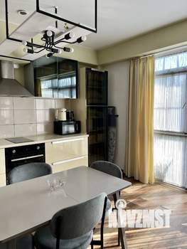 1-к квартира, посуточно, 35м2, 2/4 этаж