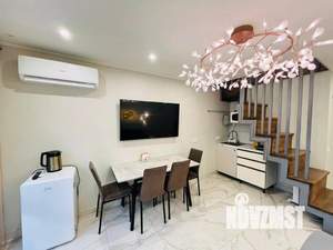 2-к квартира, посуточно, 50м2, 1/1 этаж