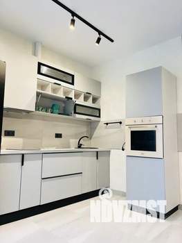 Студия квартира, посуточно, 32м2, 5/5 этаж