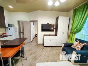 1-к квартира, посуточно, 40м2, 1/1 этаж