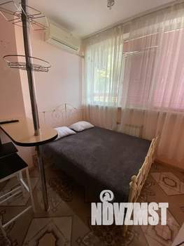 Студия квартира, посуточно, 30м2, 3/12 этаж