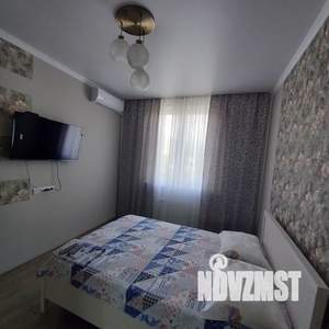 1-к квартира, посуточно, 33м2, 6/9 этаж