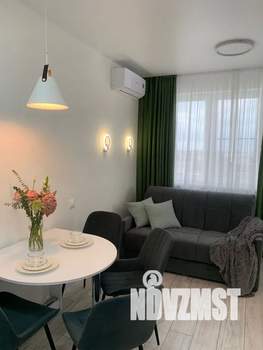 Студия квартира, посуточно, 41м2, 10/12 этаж