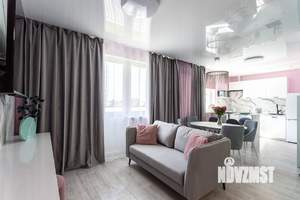 Студия квартира, посуточно, 42м2, 3/12 этаж