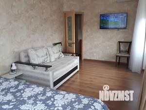 1-к квартира, посуточно, 37м2, 4/12 этаж
