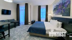 Студия квартира, посуточно, 42м2, 3/7 этаж