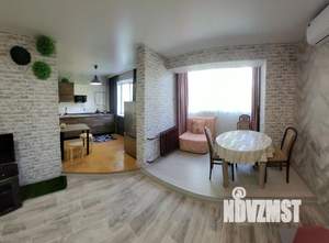 3-к квартира, посуточно, 54м2, 1/1 этаж