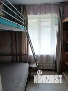 1-к квартира, посуточно, 50м2, 1/1 этаж