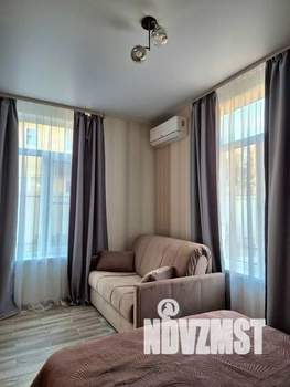 1-к квартира, посуточно, 30м2, 1/2 этаж