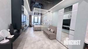 Студия квартира, посуточно, 35м2, 13/22 этаж