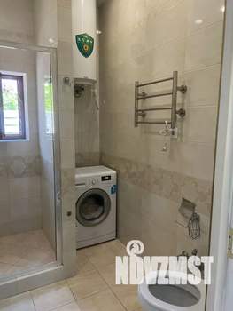 Студия квартира, посуточно, 25м2, 1/4 этаж