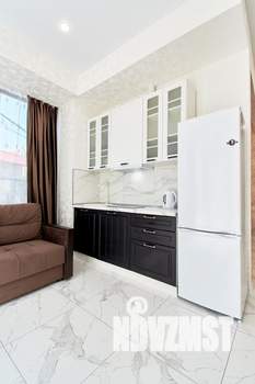 1-к квартира, посуточно, 37м2, 1/1 этаж