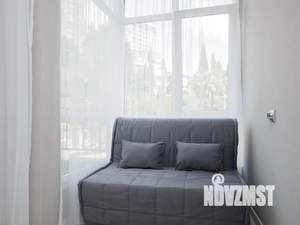 Студия квартира, посуточно, 35м2, 4/21 этаж