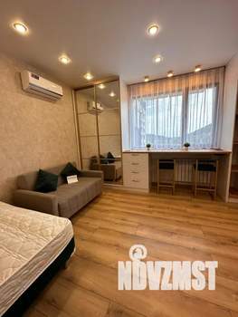 Студия квартира, посуточно, 23м2, 10/18 этаж