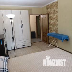 2-к квартира, посуточно, 50м2, 3/5 этаж