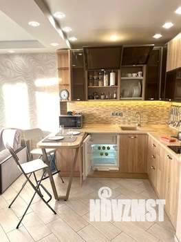 1-к квартира, посуточно, 65м2, 1/3 этаж