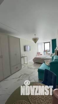 1-к квартира, посуточно, 40м2, 8/20 этаж