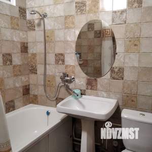 1-к квартира, посуточно, 30м2, 5/5 этаж