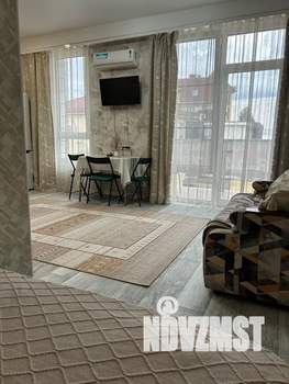 Студия квартира, посуточно, 35м2, 3/3 этаж