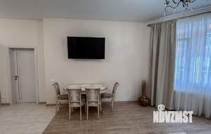 Студия квартира, посуточно, 35м2, 2/3 этаж
