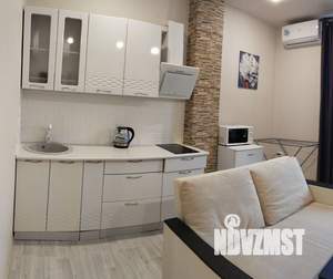 Студия квартира, посуточно, 28м2, 5/8 этаж