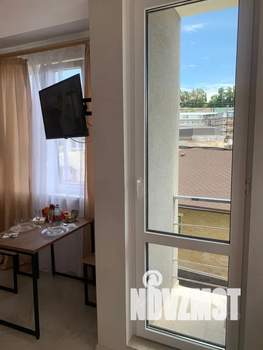 Студия квартира, посуточно, 25м2, 1/3 этаж