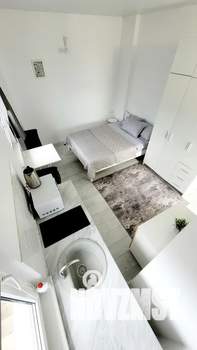 Студия квартира, посуточно, 18м2, 1/3 этаж