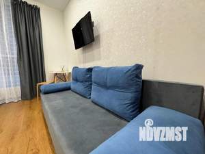 Студия квартира, посуточно, 16м2, 1/20 этаж