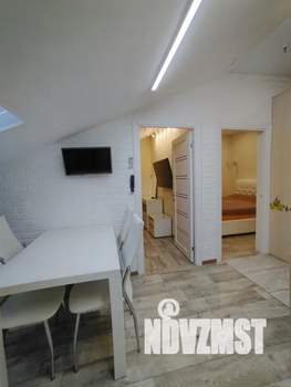 2-к квартира, посуточно, 40м2, 4/4 этаж