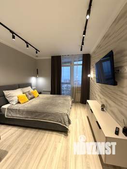 Студия квартира, на длительный срок, 32м2, 8/22 этаж