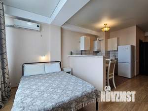 Студия квартира, посуточно, 30м2, 5/10 этаж