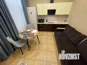Студия квартира, посуточно, 45м2, 2/5 этаж
