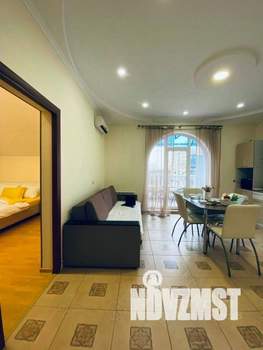 1-к квартира, посуточно, 44м2, 1/1 этаж