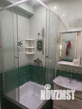 Студия квартира, посуточно, 36м2, 2/8 этаж