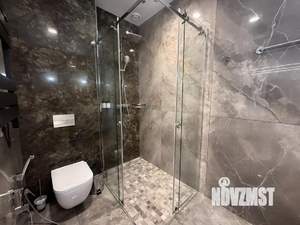 Студия квартира, посуточно, 37м2, 1/4 этаж