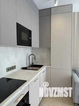 1-к квартира, посуточно, 35м2, 3/25 этаж