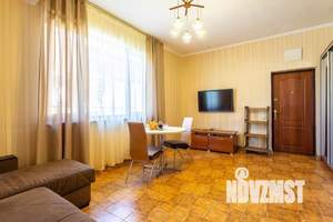 1-к квартира, посуточно, 35м2, 1/1 этаж