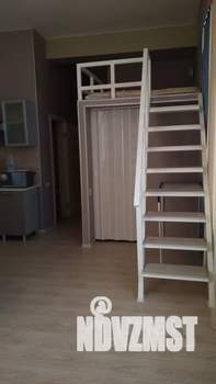 Студия квартира, посуточно, 40м2, 1/5 этаж