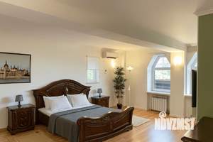 3-к квартира, на длительный срок, 110м2, 2/3 этаж