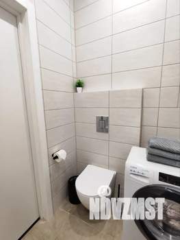 Студия квартира, посуточно, 28м2, 13/21 этаж