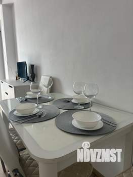 Студия квартира, посуточно, 28м2, 8/10 этаж