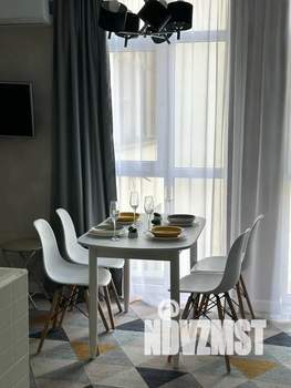 1-к квартира, посуточно, 42м2, 7/10 этаж