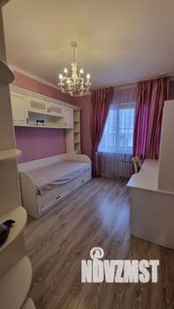 3-к квартира, на длительный срок, 100м2, 4/4 этаж