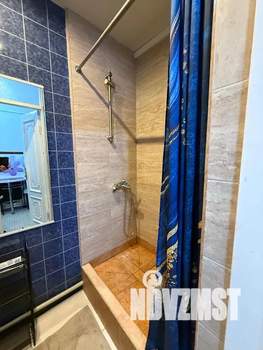 1-к квартира, посуточно, 28м2, 1/2 этаж